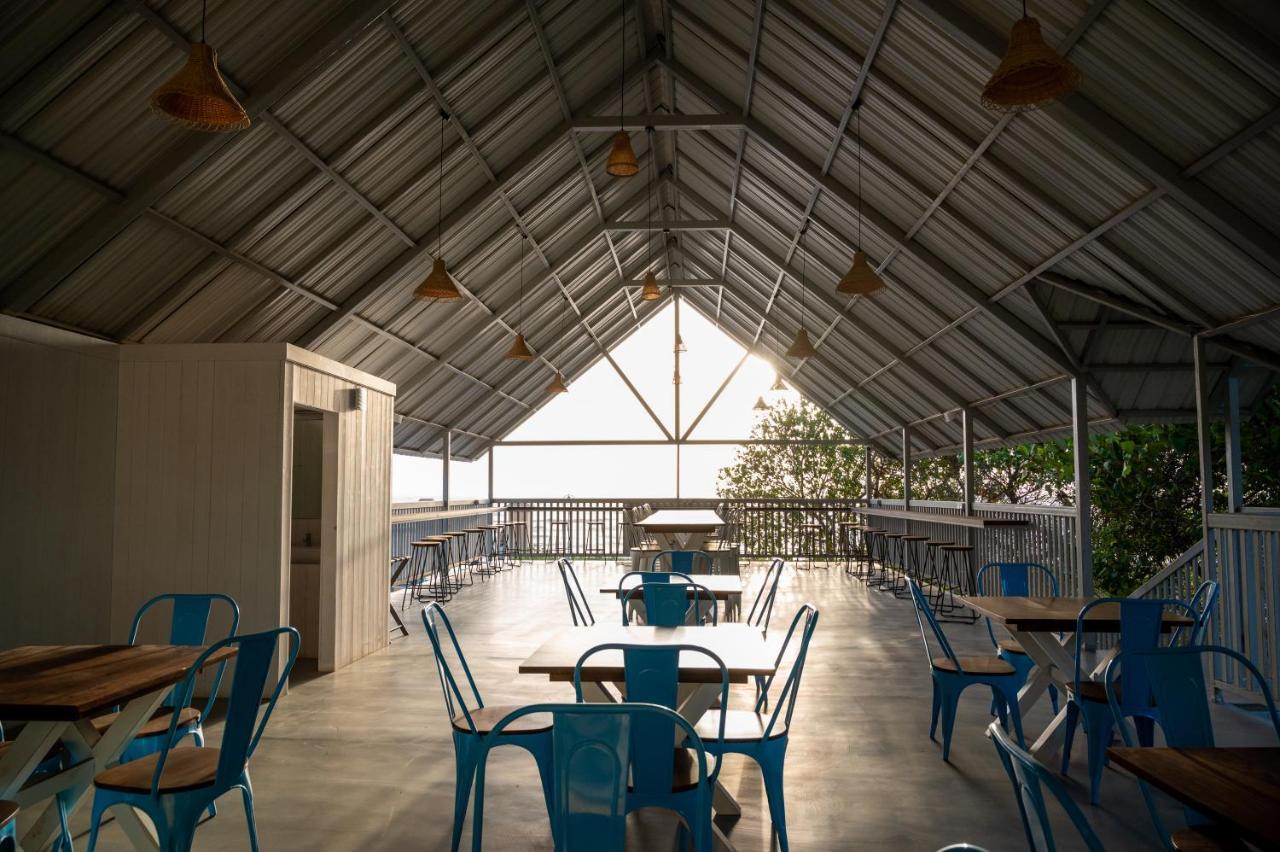 Praveg Beach Resort Daman Lighthouse Beach Exterior foto